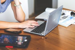 Pourquoi vous devez prendre une direction de communication externalisée ?